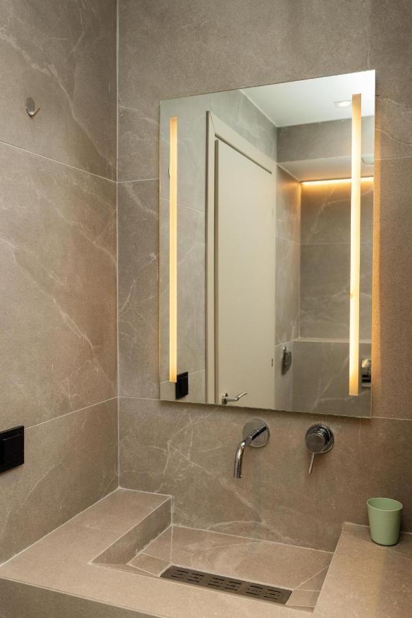 Elegance Apartment 2 Bedroom Suites Салоніки Екстер'єр фото